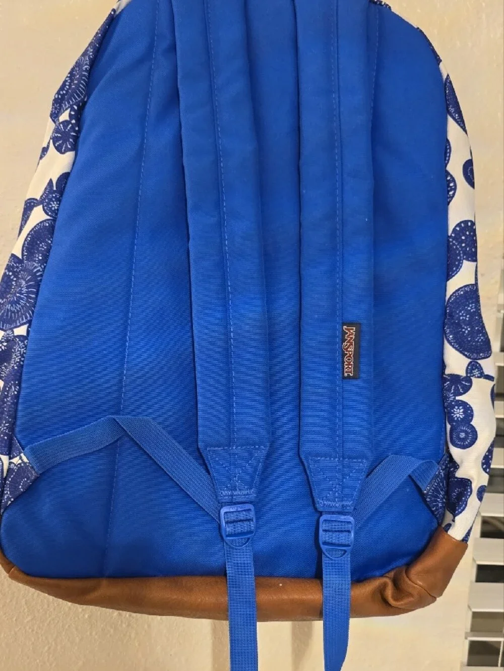 Jansport Blue & White Patterned Backpack with Brown Base